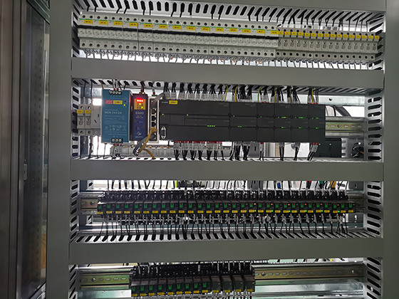 控制系統(tǒng)的調(diào)試過(guò)程記錄.jpg 控制系統(tǒng)的調(diào)試過(guò)程記錄.jpg